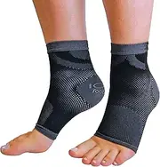 IOMI - 20-30 mmHg Compression Medical Plantar Fasciitis Socks with Arch Support
