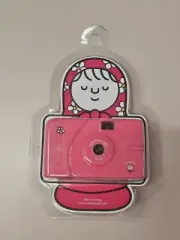 Superheadz eximus 22mm Ultra Wide and Slim lens 35mm Film Toy Camera PINK DRESS