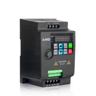 Kkmoon 單相 AC220V 矢量逆變器 VFD 變頻器, 用於無級電機調速