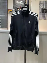 在飛比找Yahoo!奇摩拍賣優惠-adidas 經典黑白薄外套 ( S )