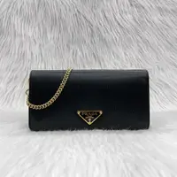 在飛比找PopChill優惠-[二手] Prada 1BP021黑牛皮金鍊三角logo W