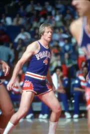 Tom Van Arsdale Phoenix Suns in action v the Washington Bullets a- 1976 Photo 2