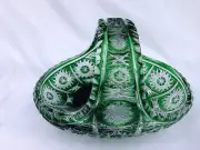VINTAGE BOHEMIA EMERALD GREEN QUEEN LACE 24% LEAD CRYSTAL FLAT BASKET 6.5'' NIB