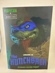 NECA Teenage Mutant Ninja Turtles X Monsters Leonardo As The Hunchback
