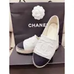 正品！CHANEL 香奈兒草編鞋（平底鞋）全新35號（亞麻白+黑色）