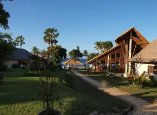 悉達多海濱水療度假村Siddhartha Ocean Front Resort & Spa Bali