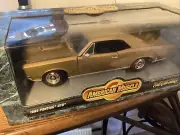 ERTL Collectables American Muscle Gold 1966 Pontiac GTO ,1:18 Die Cast MIB