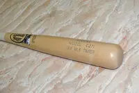 在飛比找Yahoo!奇摩拍賣優惠-貳拾肆棒球-美國Louisville Slugger M9 