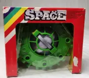 Britains Deetail 9120 Alien Spaceship 1:32nd scale metal/plastic models