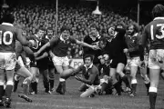 Wales Dai Morris Lays The Ball Back 1972 Old Rugby Photo