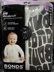 BONDS zip Wondersuit -unisex .6-12 Months /0 . BNWT baby