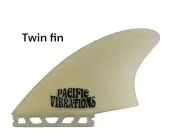 PACIFIC VIBRATIONS fits Futures SURFBOARD Rocket Fish twin fin Fiberglass Clear