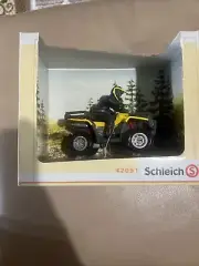 Schleich 42051 Quad Bike w/Rider Yellow ATV (New In Box)