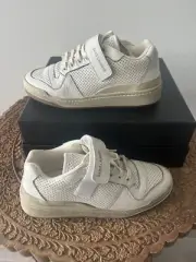 $695 Saint Laurent SL24 Travis Distressed Aged Perforated Low Top Sneakers White