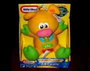 Little Tikes FARM POP TUNES ABC palz Musical PIG MINT IN BOX NEW