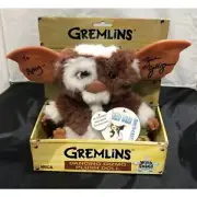 GREMLINS - NECA Deluxe Plush Doll -Dancing GIZMO w/ Sound -SIGNED ZACH GALLIGAN!