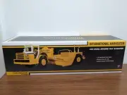 1/25 NIB First Gear International Harvester 433 Scraper