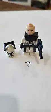 NM Lego Minifigure Phase 1 Clone Trooper w/Black Visor Pauldron Kama sw0223-8014