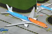 GEMINI JETS (GJKLM2268F) KLM "ORANGE PRIDE" 777-300ER 1:400 SCALE DIECAST MODEL