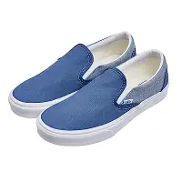 在飛比找Yahoo奇摩購物中心優惠-(男)VANS Classic Silp-On 拼接懶人鞋*