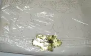 VINTAGE BATES SUPREME CREAM TABLECLOTH DAMASK Florals SQUARE 54" NEW