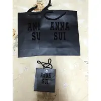 在飛比找蝦皮購物優惠-暫停出售----紙袋 Anna Sui shy uemura