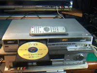 在飛比找Yahoo!奇摩拍賣優惠-LITEON LVW-5001 DVD錄放影機 附原廠遙控器