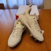 Under Armour Harper 7 Low Elite TPU White/Gold Baseball Cleats Size 10.5 ($120)
