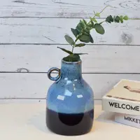 在飛比找PChome24h購物優惠-【YU Living】陶瓷窄口圓圈提把窯變釉花瓶(藍色/花器