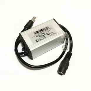 24V12V穩壓12V2A車載監控電源轉換器12v轉12v穩壓模塊降壓變壓器