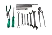 Genuine BMW M3 E12 E21 E23 E24 E28 E30 E9 2.5CS 2800CS Tool Kit 71111115329 (for: BMW)