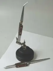Third Hand Base with Two Tweezers Model making Helping Hands