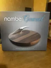 Nambe Gourmet Blend Round Cutting Harmony Cheese Board Knife Acacia Wood NIB