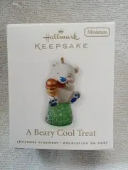 Hallmark Keepsake Christmas Ornament A Beary Cool Treat Gumdrop Miniature 2010