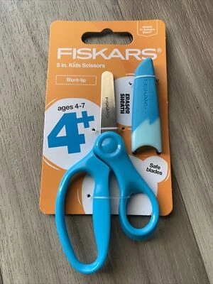 FISKARS 5” Kids Scissors ages 4-7 Blunt tip Words #1 Scissor safe blade w/cover