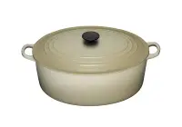 在飛比找Yahoo!奇摩拍賣優惠-Le Creuset 鑄鐵經典橢圓鍋27CM沙丘白特價708