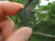 AUTHENTIC CZECH REPUBLIC MOLDAVITE NICE GRADE 4.1 GR. 20.5 CWT. TEKTITE
