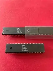 IDT7130SA70P PDIP-48 SRAM (1KX8) CMOS DUALPORT RAM ( Qty 2 ) *** NEW ***