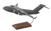 USAF Boeing C-17 Globemaster III AMC Desk Top Display Model 1/100 BS Airplane