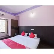 OYO Flagship 23056 Hotel Utsav