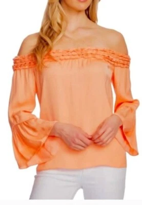 NWT Vince Camuto Flowy Bohemian Off the shoulder Top. Size S