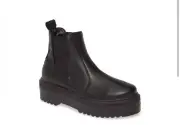 NWT Steve Madden Shoes Size 8 Yardley Platform Chelsea Boot Black