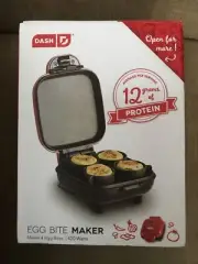 Dash Egg Bite maker New in Box Red Makes 4 Egg Bites
