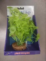 Aqualife Plant, Plastic Aquarium Plant Decoration 8 inch