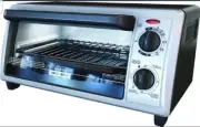 Black & Decker Toaster Oven/Broiler 4 Slice, 9 In. Pizza Stainless Steel Black
