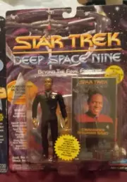 Playmates Toys Deep Space Nine : Commander Benjamin Sisko Action Figure