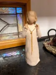 Willow Tree Susan Lordi "Truly Golden" 5” Figurine