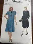 Vogue Sewing Pattern 8928 Loose Fitting Dress Size 8 New Uncut