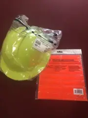 Pyramex Ridgeline Vented Full Brim Hard Hat with 4 pt suspension - HiViz Lime