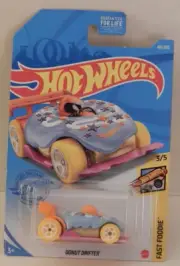 Donut Drifter Hot Wheels 2021-060 Fast Foodie Series
